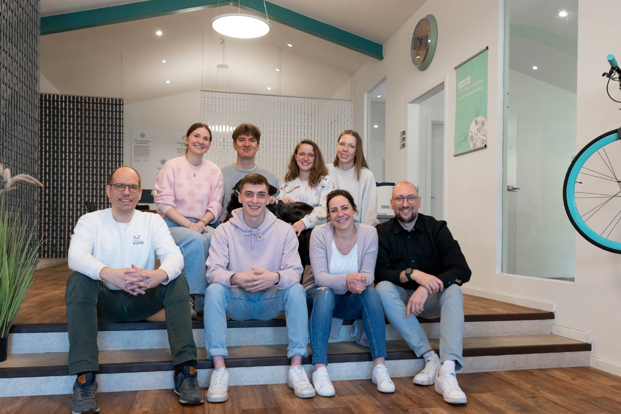 Das Team der Netzkunst Marketingagentur aus Lüneburg