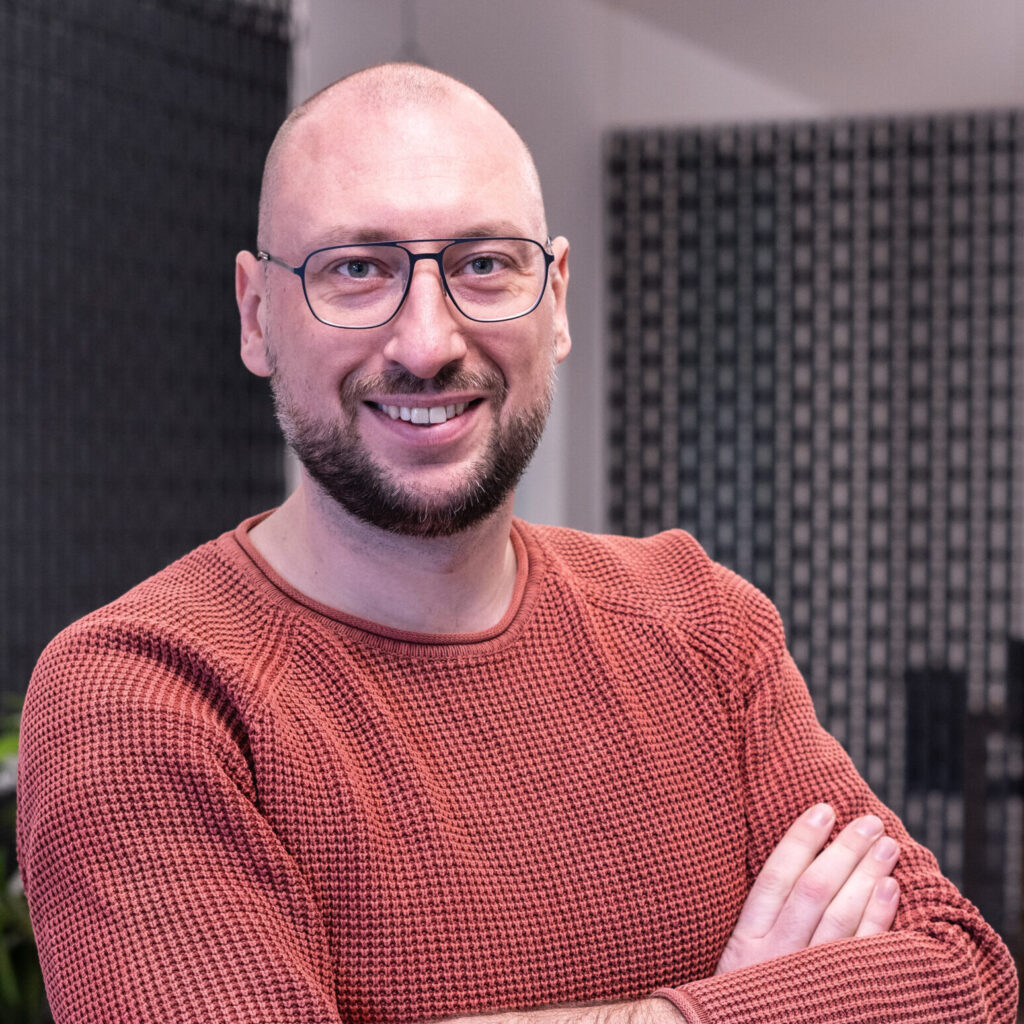 Alexander Walden (M.Sc.) – Experte für Integratives Marketing, Marketingberatung & Generative Systeme